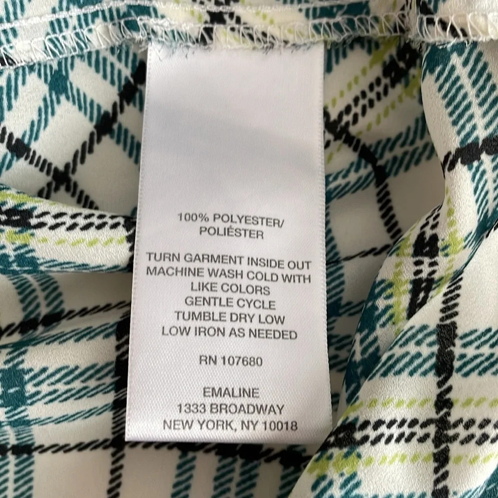 Emaline Sz XL plaid v neck dressy tank. Black. Aqua. Measurements in pics. - Picture 7 of 7